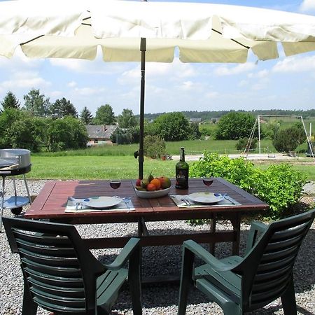 Appartement Ideal Pres De Durbuy / Ideaal Appartement Nabij Durbuy / Ideal Apartment Near Durbuy Хотон Екстериор снимка