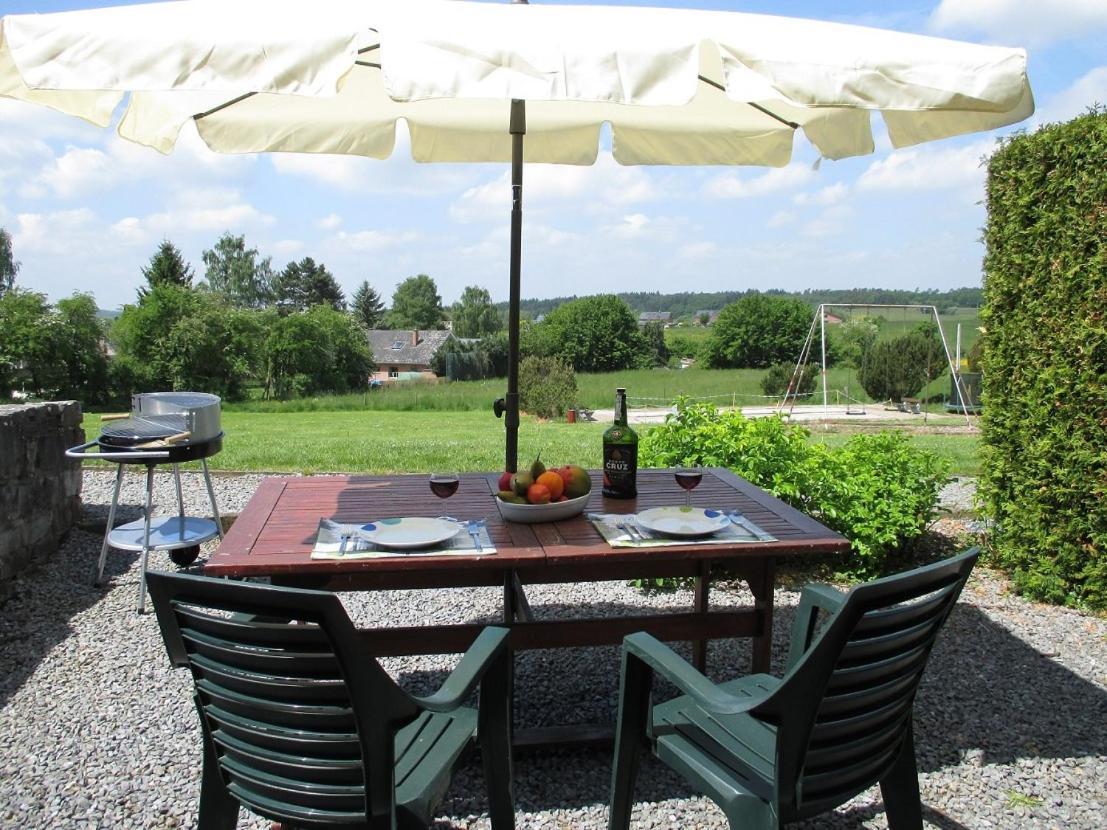 Appartement Ideal Pres De Durbuy / Ideaal Appartement Nabij Durbuy / Ideal Apartment Near Durbuy Хотон Екстериор снимка